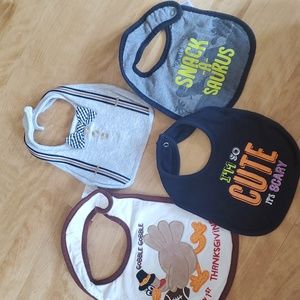 4 fun baby bibs